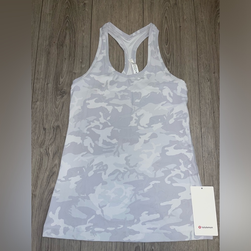 Lululemon Cool Racerback White Camo Women's Tank in size 10